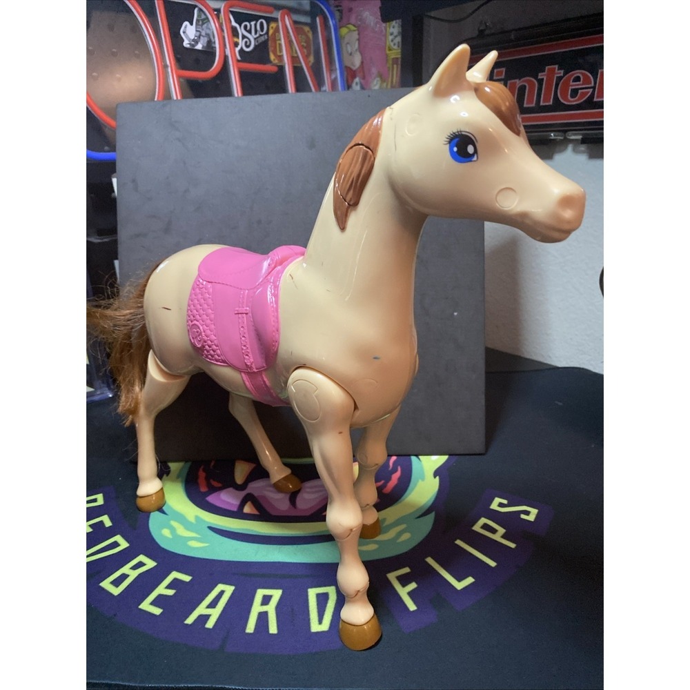 2014 Barbie Saddle n Ride Walking Horse Only